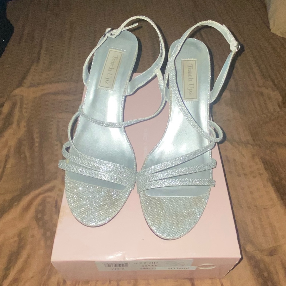 Silver glitter heels size 8.5